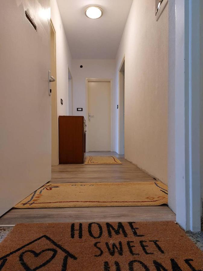 Apartment Orchidea Izola Exterior foto